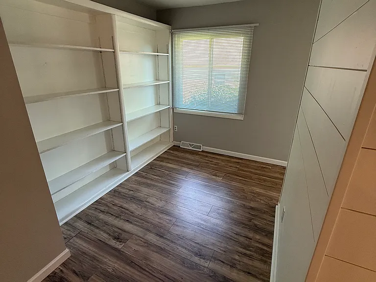 904 Bluffway Dr #902 — Photo 5