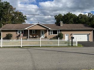 111 N Ridge Rd, Beckley, WV 25801