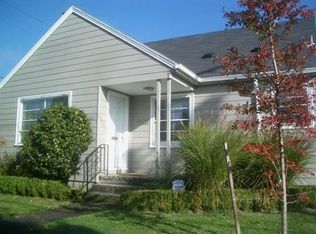 5430 N Burrage Ave #A, Portland, OR 97217