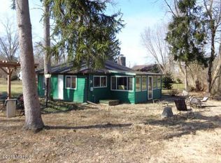 409 Meade Rd, Niles, MI 49120