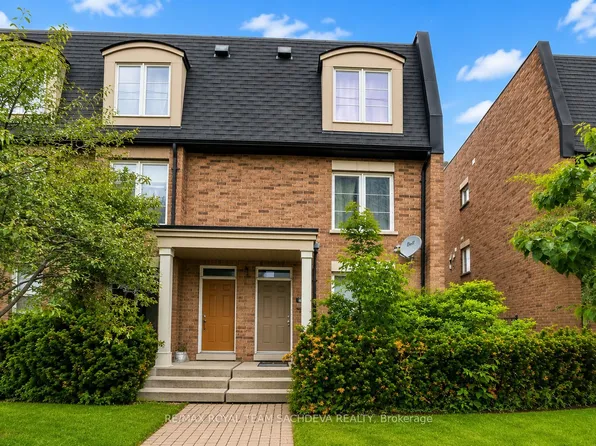4262 Kingston Rd, Toronto, ON M1E 2M8