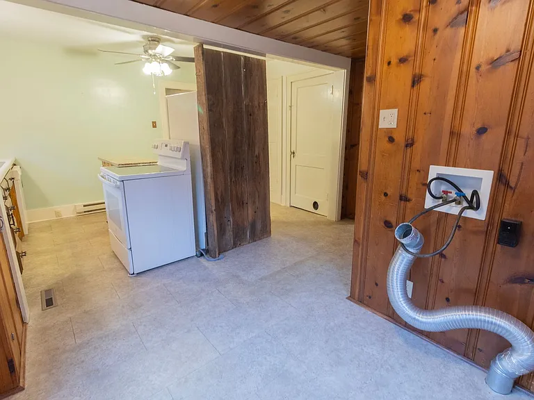203 Edgewood Ave — Photo 21