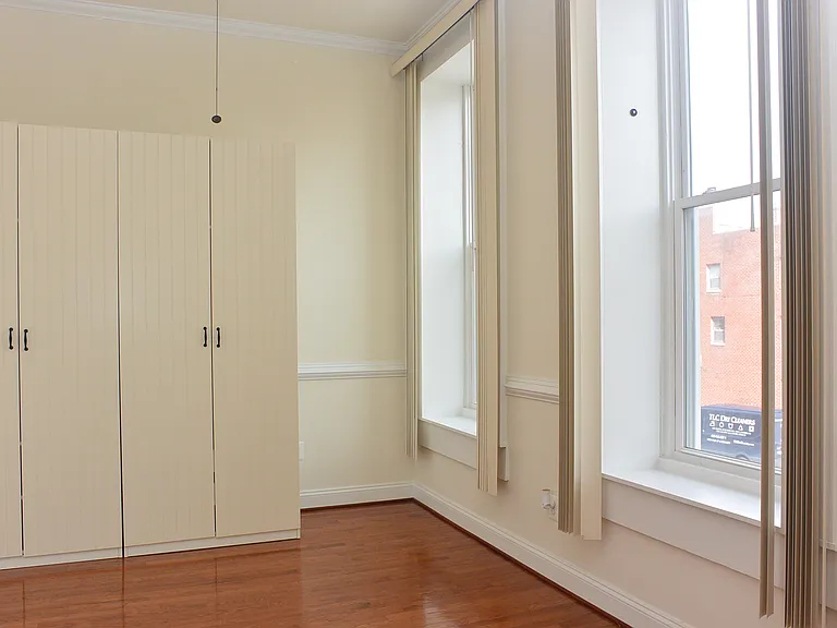 916 Light St #A — Photo 19