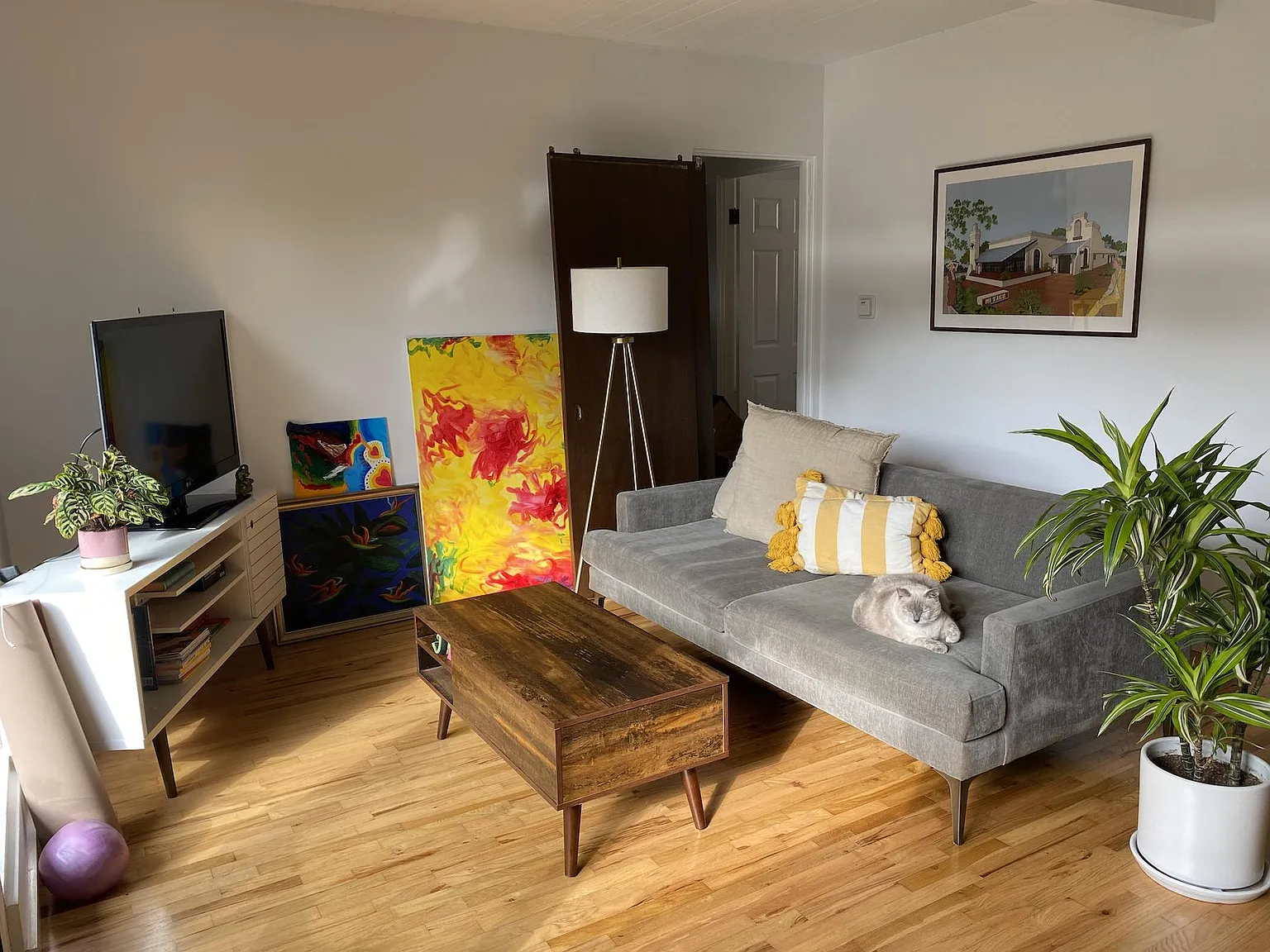 1 bed, 700 sqft, $3,500 — Photo 2