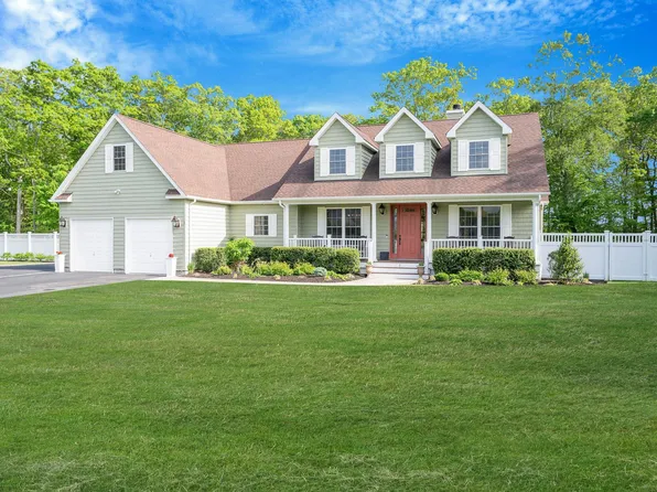 1 Mastro Court, Baiting Hollow, NY 11933