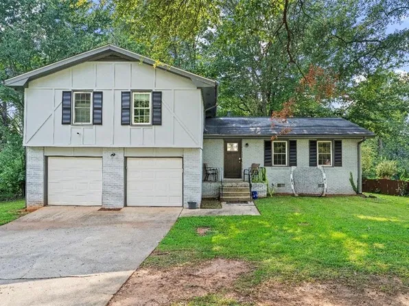 2311 Maryland Ct, Decatur, GA 30032