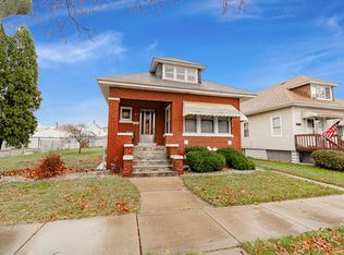 12817 Winchester Ave, Blue Island, IL 60406