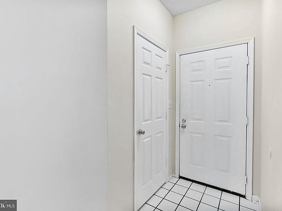 5th image of 14317 Climbing Rose Way APT 104