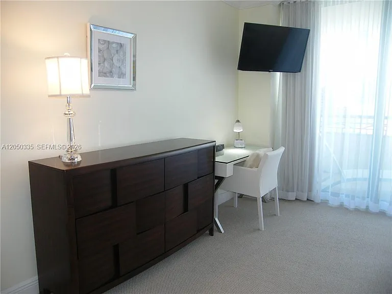 3350 SW 27th Ave #1003 — Photo 6