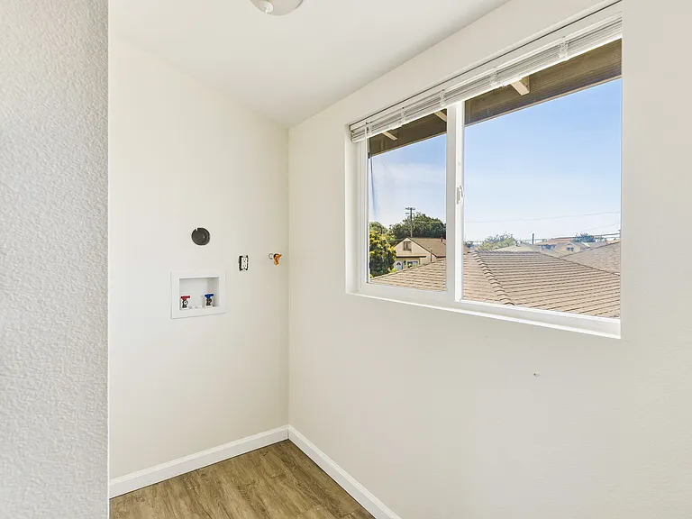 10909 S Burin Ave — Photo 24