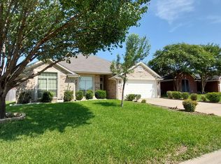 2013 Herald Dr, Harker Heights, TX 76548