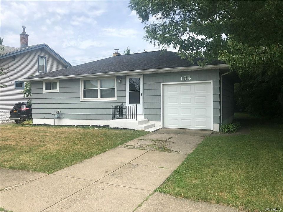 1st image of 134 Villa Ave