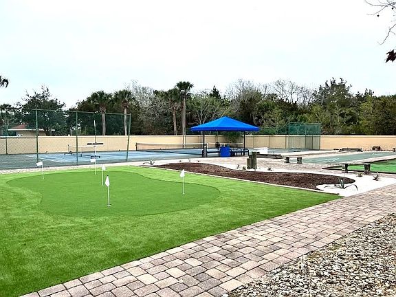 4th image of 95 Rivers Edge Ln #95