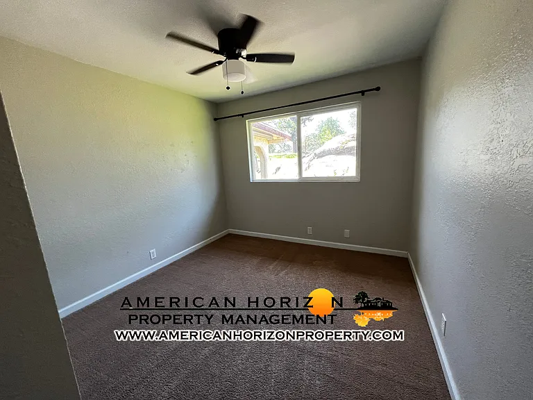 3630 Farron St — Photo 3
