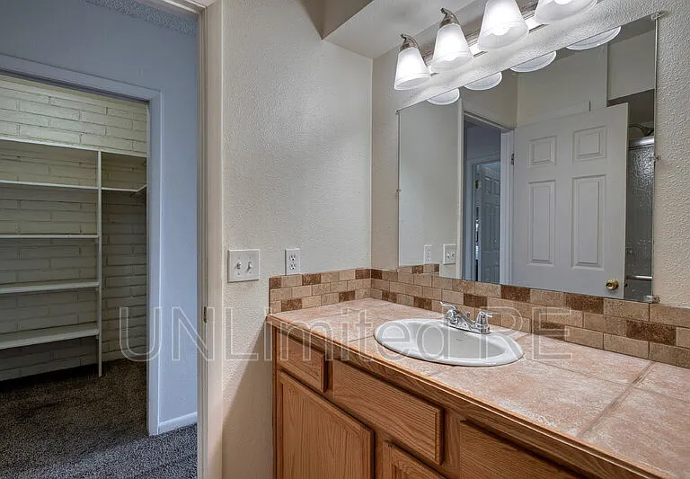 2982 Winterhaven Dr — Photo 19