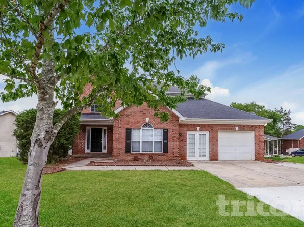 4021 Raccoon Run Ct, Matthews, NC 28105