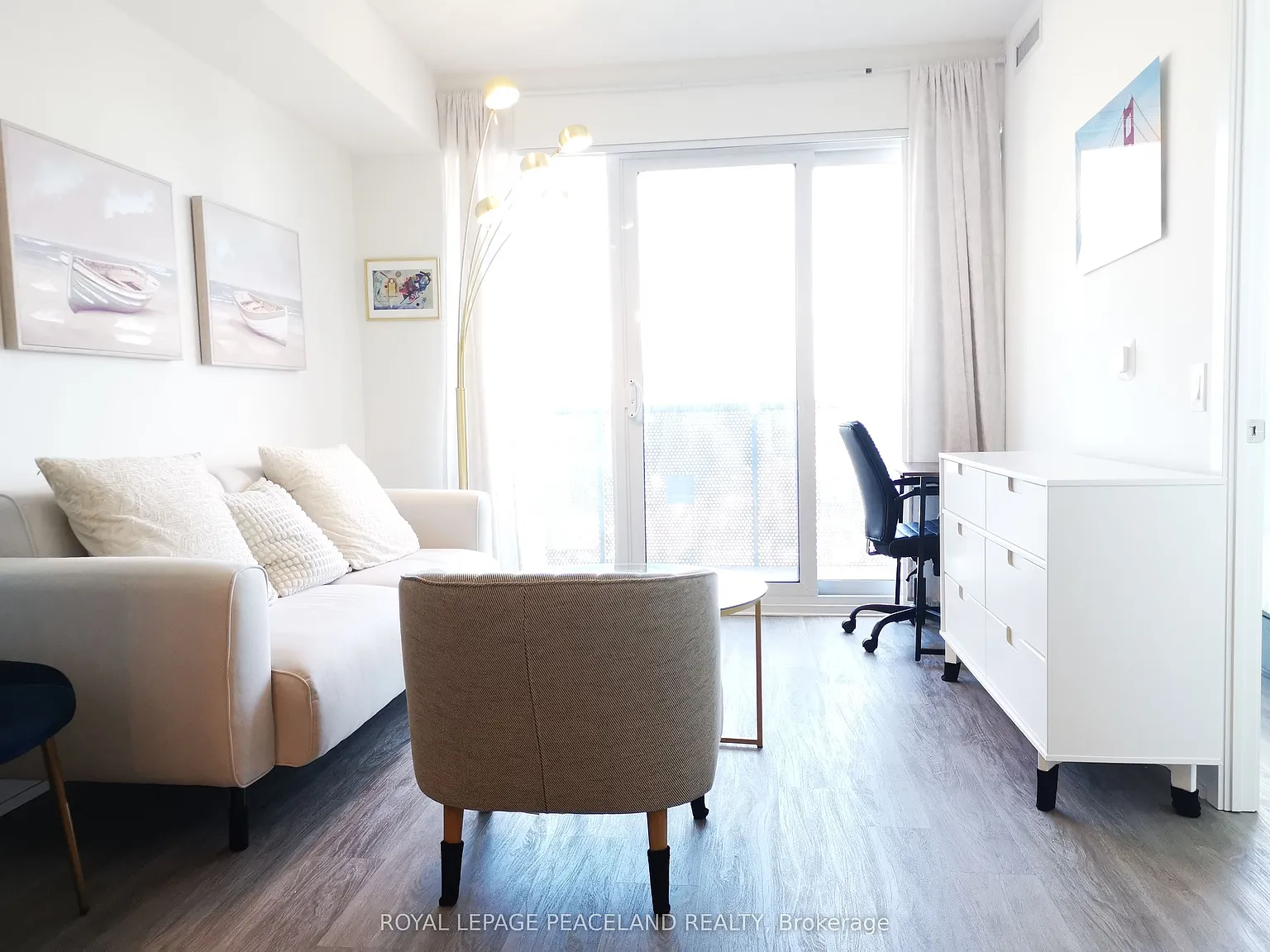 2 bed, $2,600 — Photo 1