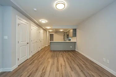 Rented by R New York