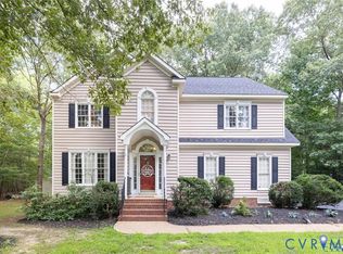 13813 Bluff Ridge Dr, Chesterfield, VA 23838