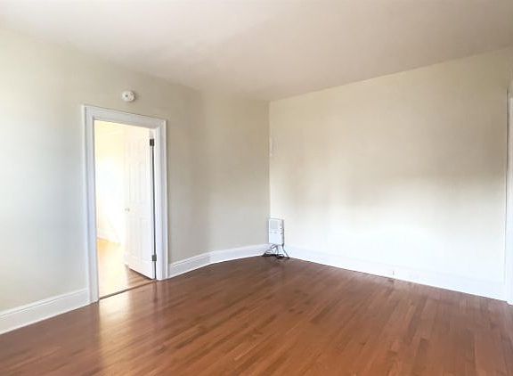 2nd image of 799 Avenue A APT 1C