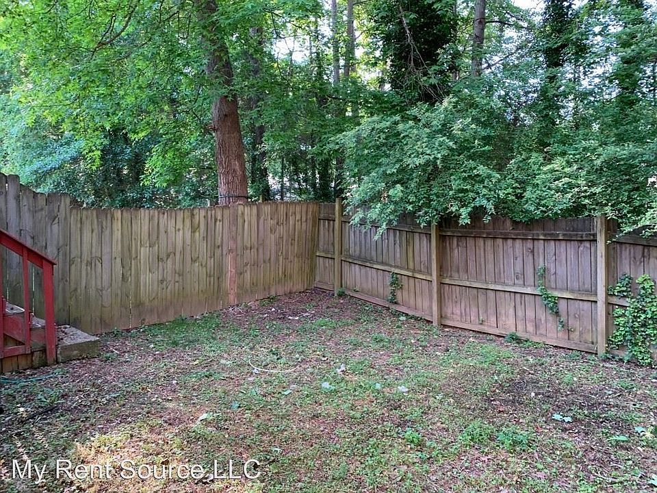 2nd image of 5361 Ridgemere Ct 5363 Ridgemere Ct
