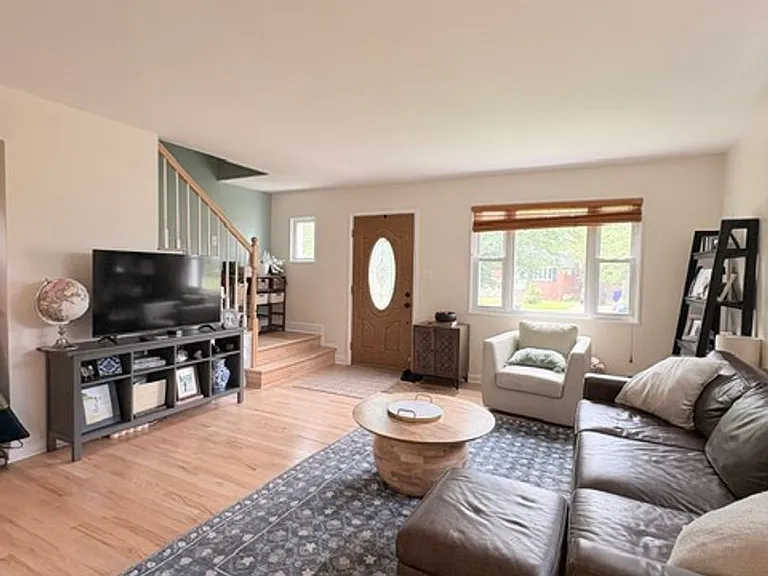 13520 Grenoble Dr — Photo 5