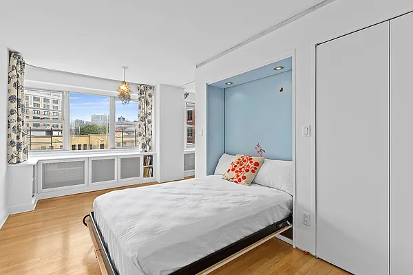 Sold by Compass | media 16