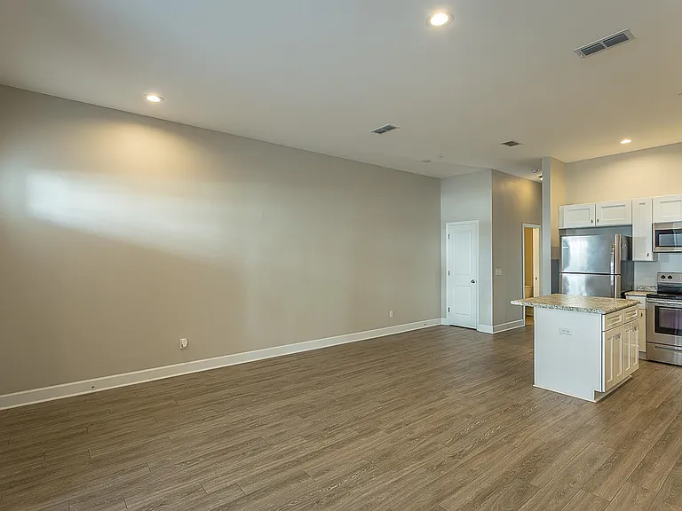 2170 Capital Cir SE #MULTIPLE — Photo 3