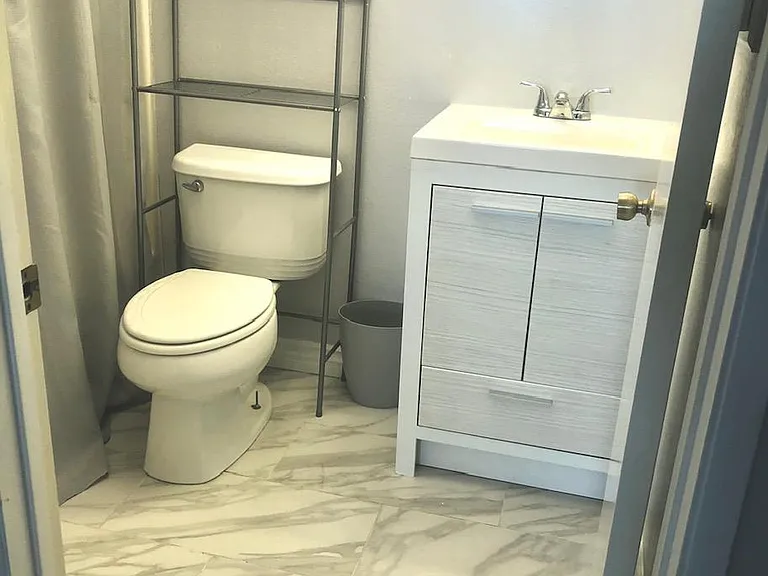 9236 Ventura Way — Photo 23