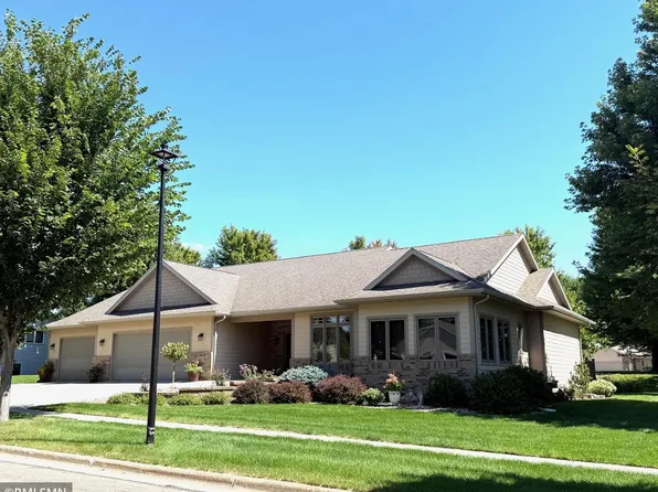 104 W Veterans Dr, Luverne, MN 56156