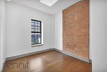 Rented by Rennit Inc.