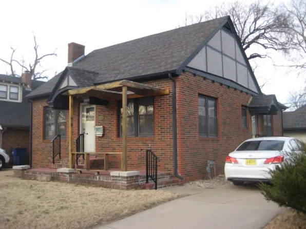 1712 W 13th Ave, Wichita, KS 67203