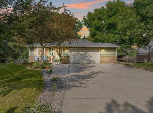 10780 Hummingbird St NW, Coon Rapids, MN 55433