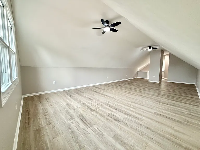 4623 Behrwald Ave #UP — Photo 14