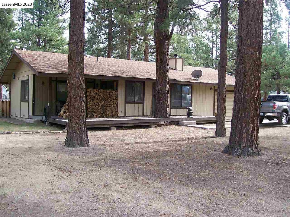 1st image of 686-925 Hemlock Way