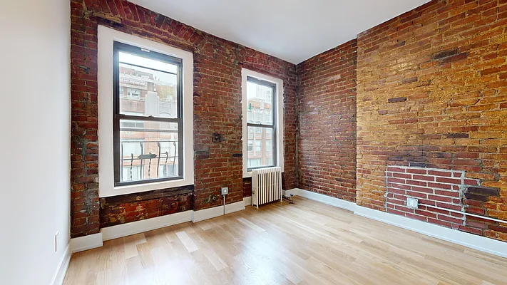 Rented by Bond New York | media 9