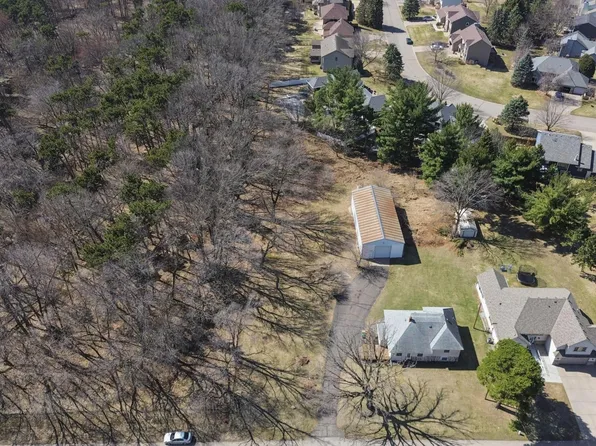 3555 Edgerton St, Vadnais Heights, MN 55127