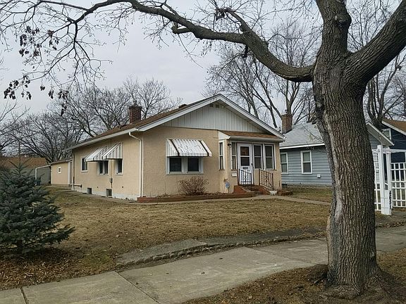 3rd image of 4651 Emerson Ave N