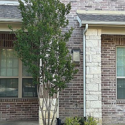 2nd image of 4818 Empire Way
