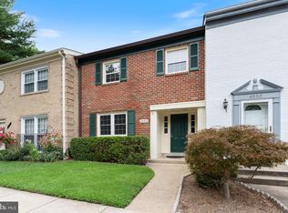 4552 King Edward Ct, Annandale, VA 22003