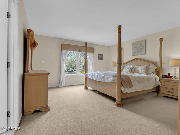 5th image of 18 Coral Drive