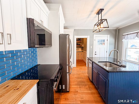 5th image of 180 Old Turnpike Road