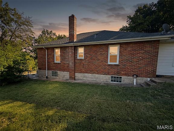 3rd image of 4604 June Ave