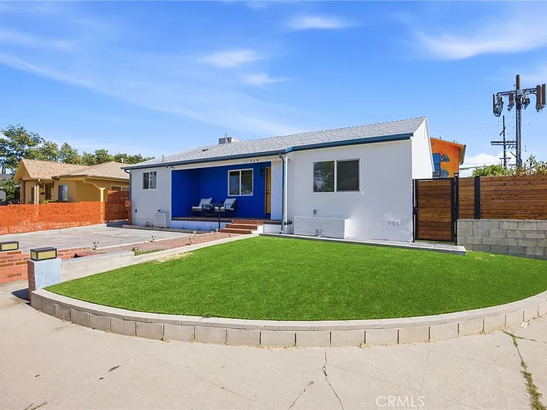17660 Martha St — Photo 1
