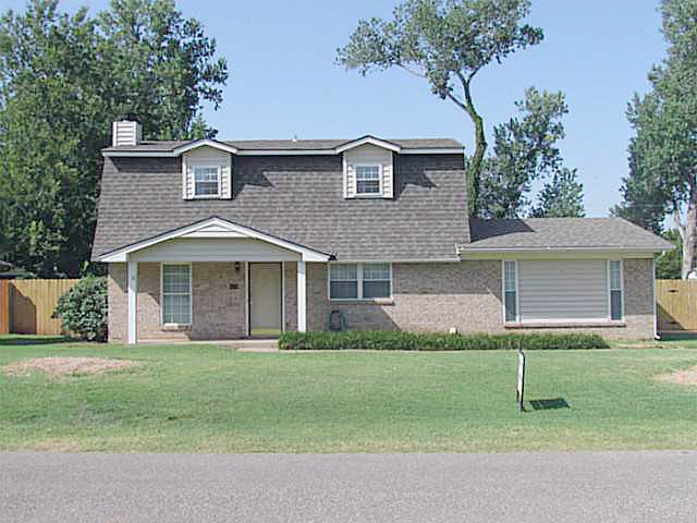 1st image of 416 E Meadow Court Ln