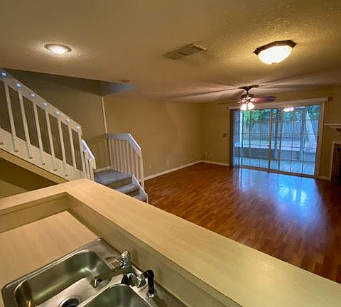 4th image of 11327 Lake Mandarin Cir E