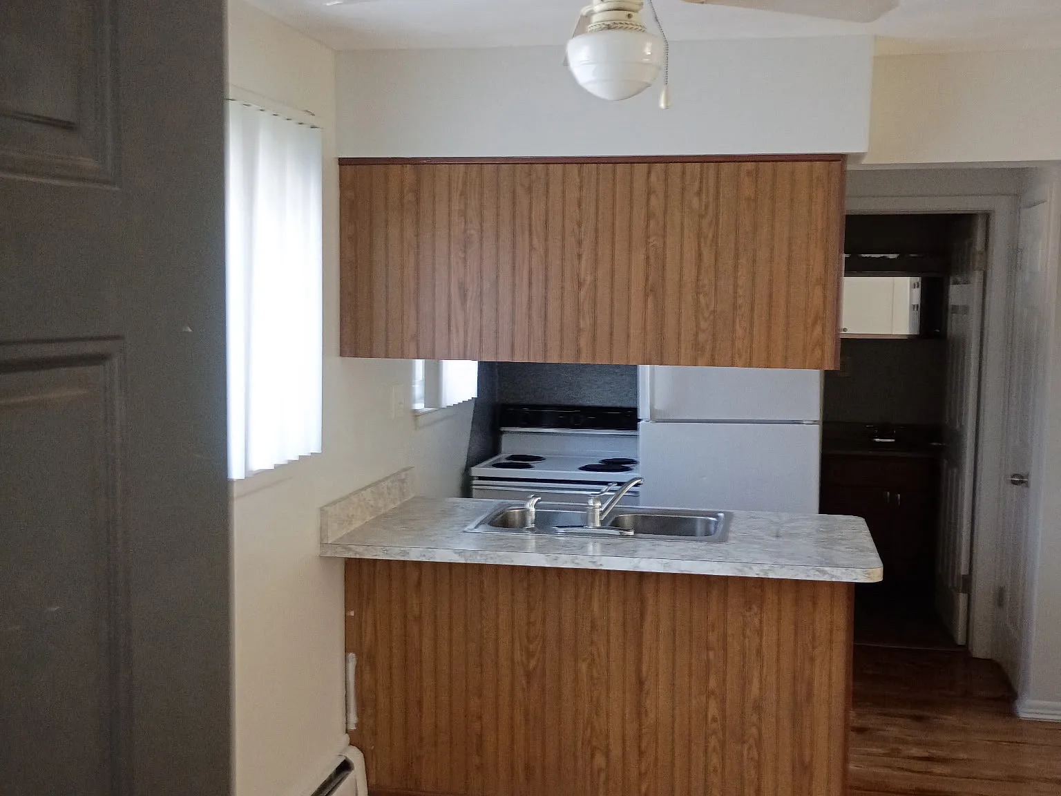 4122 Alpha St — Photo 1