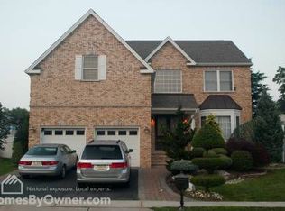 51 Ridge Ave, Sayreville, NJ 08872