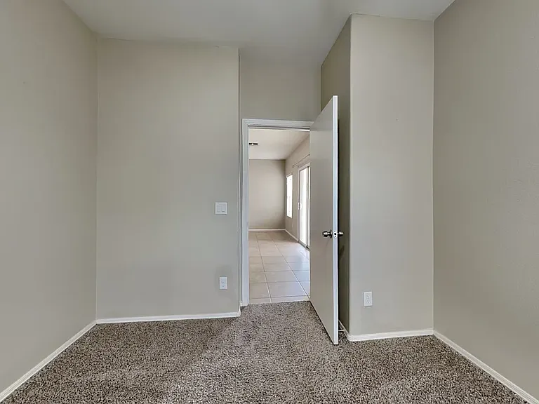 13178 W Calavar Rd — Photo 4
