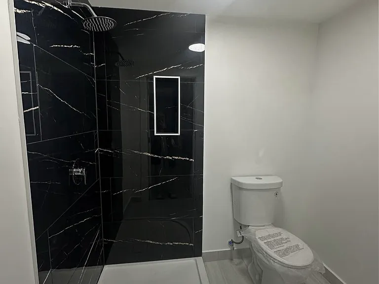 41 N Front St #4 — Photo 3
